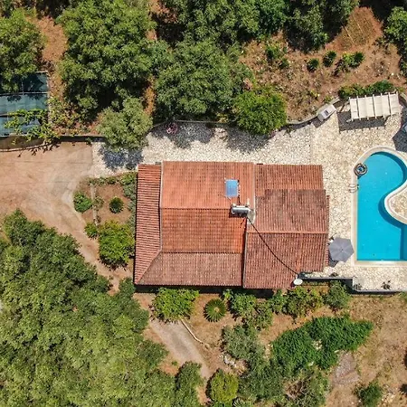 Βίλα Olive Grove And Sea View Άγιος Σπυρίδωνας